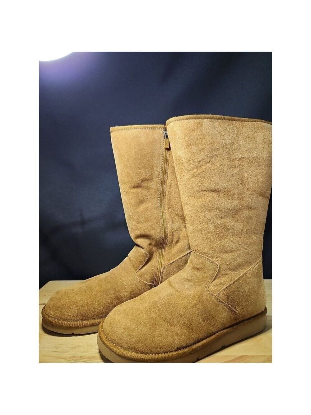 UGG Boot w greenfield chesnut size 11